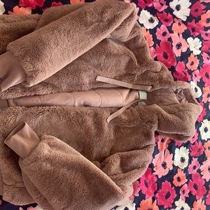 Athleta Puffy sweatshirt / jacket